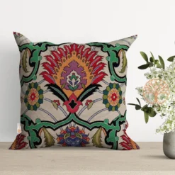 Turkish Tulip Tile Pattern Pillow